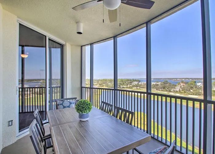 'the Beachcomber' Escape W/ Club Amenities!