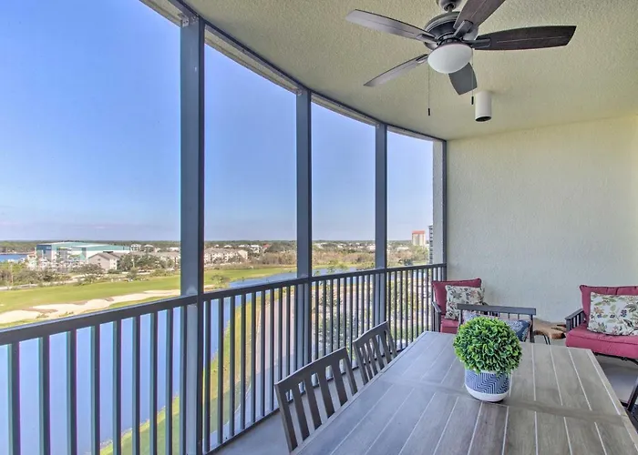 Holiday home 'the Beachcomber' Escape W/ Club Amenities!