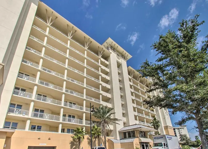 Holiday home 'the Beachcomber' Escape W/ Club Amenities! Pensacola