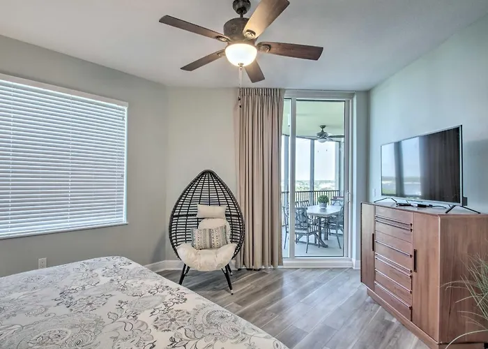Holiday home 'the Beachcomber' Escape W/ Club Amenities!
