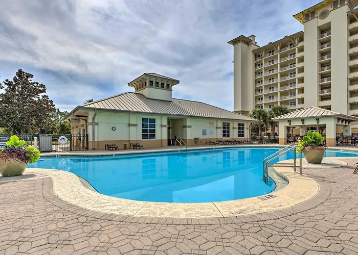 Holiday home 'the Beachcomber' Escape W/ Club Amenities!